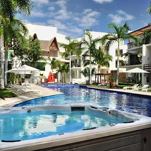 Apartamento Luxurious & Central In Playa Steps From The Beach, Playa del Carmen